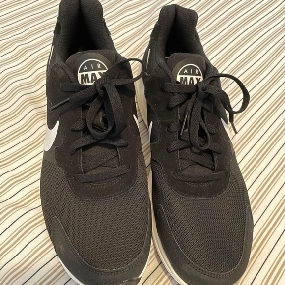 nike air max - Picture 3 of 3